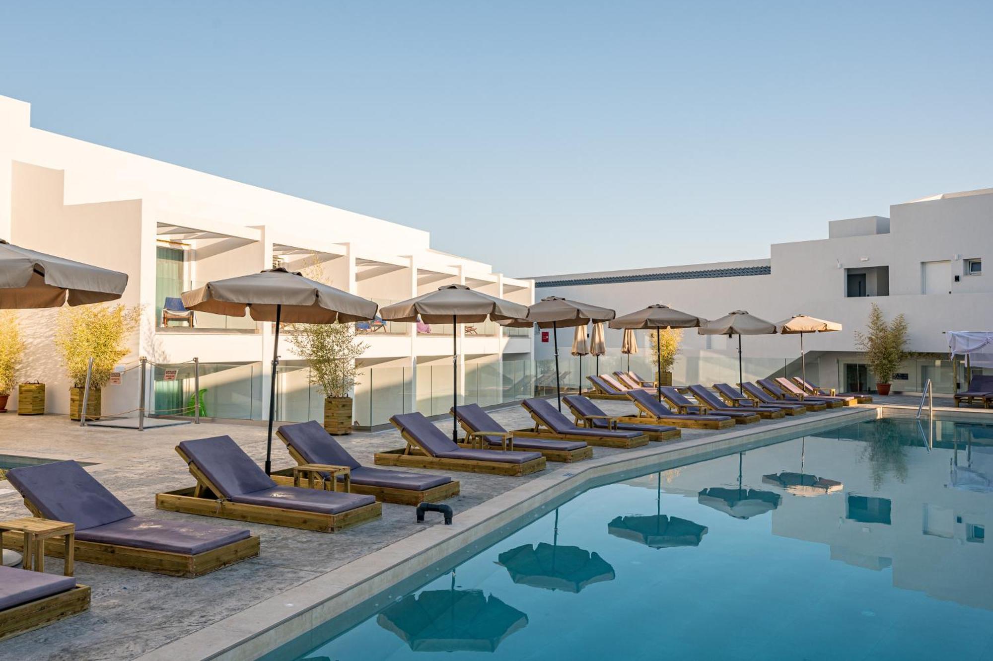 Mirage Bleu Hotel 查加基恩 外观 照片