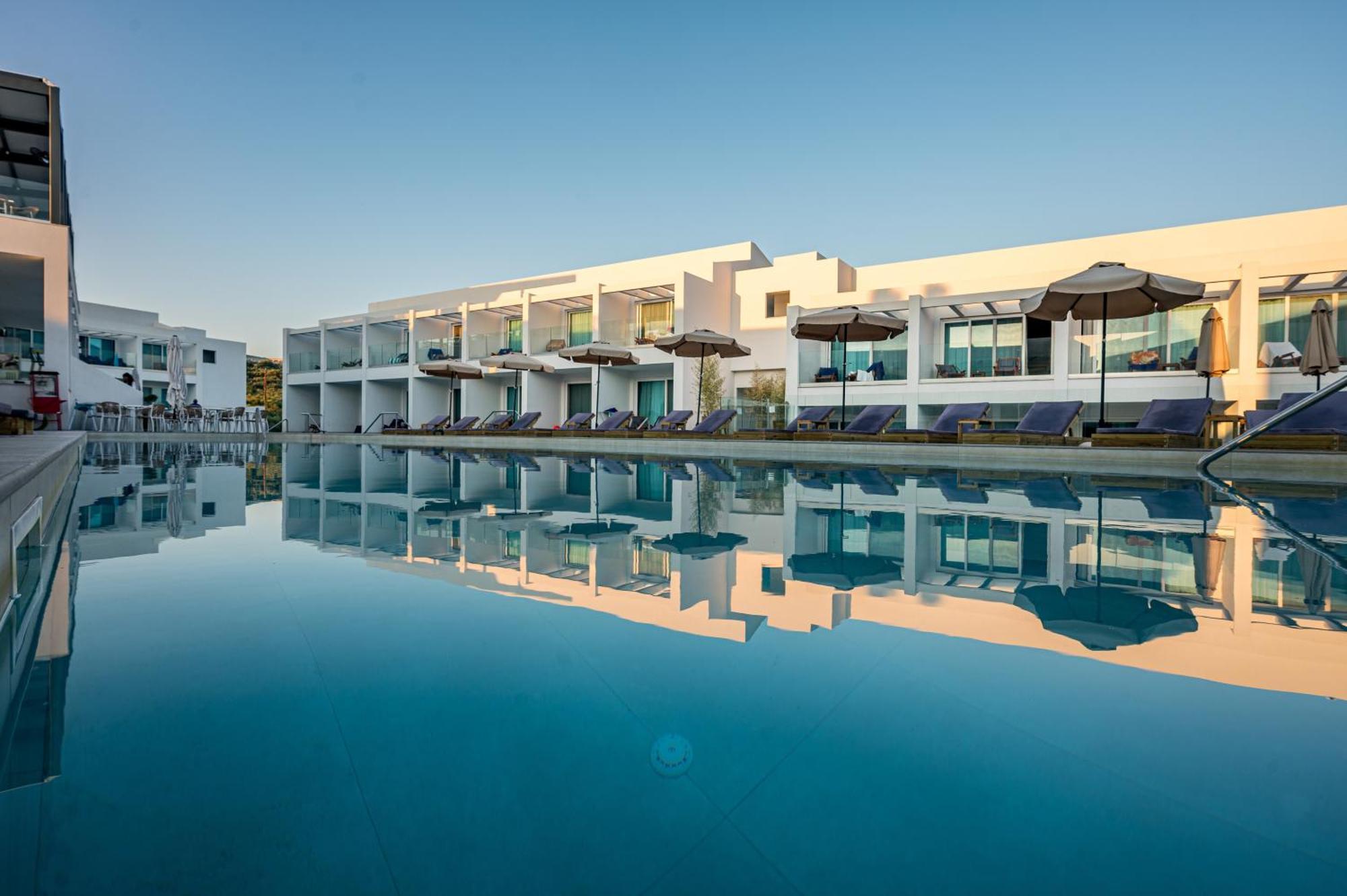 Mirage Bleu Hotel 查加基恩 外观 照片