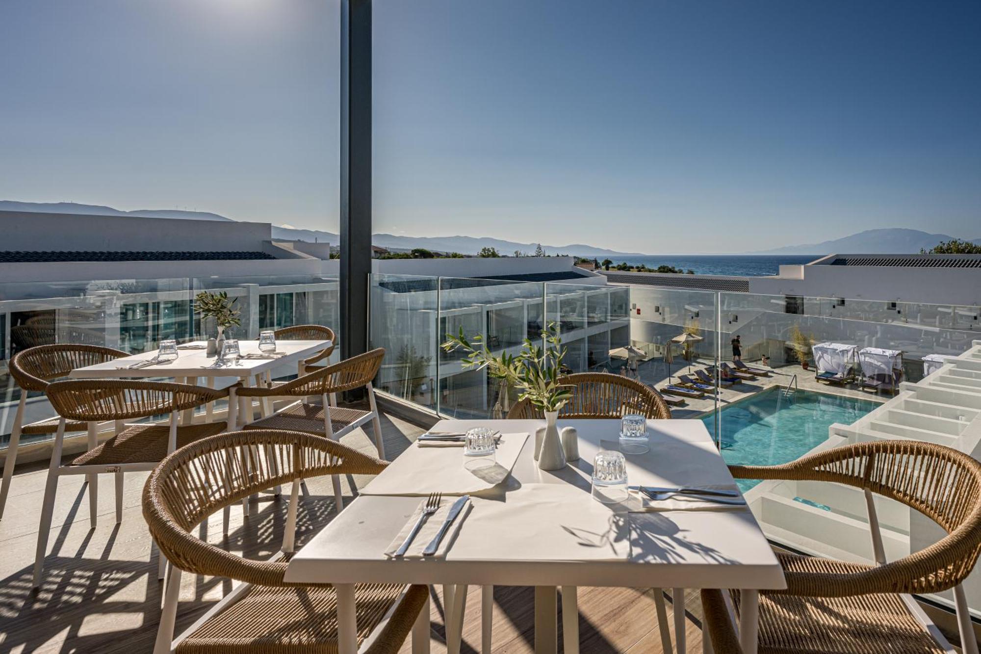 Mirage Bleu Hotel 查加基恩 外观 照片