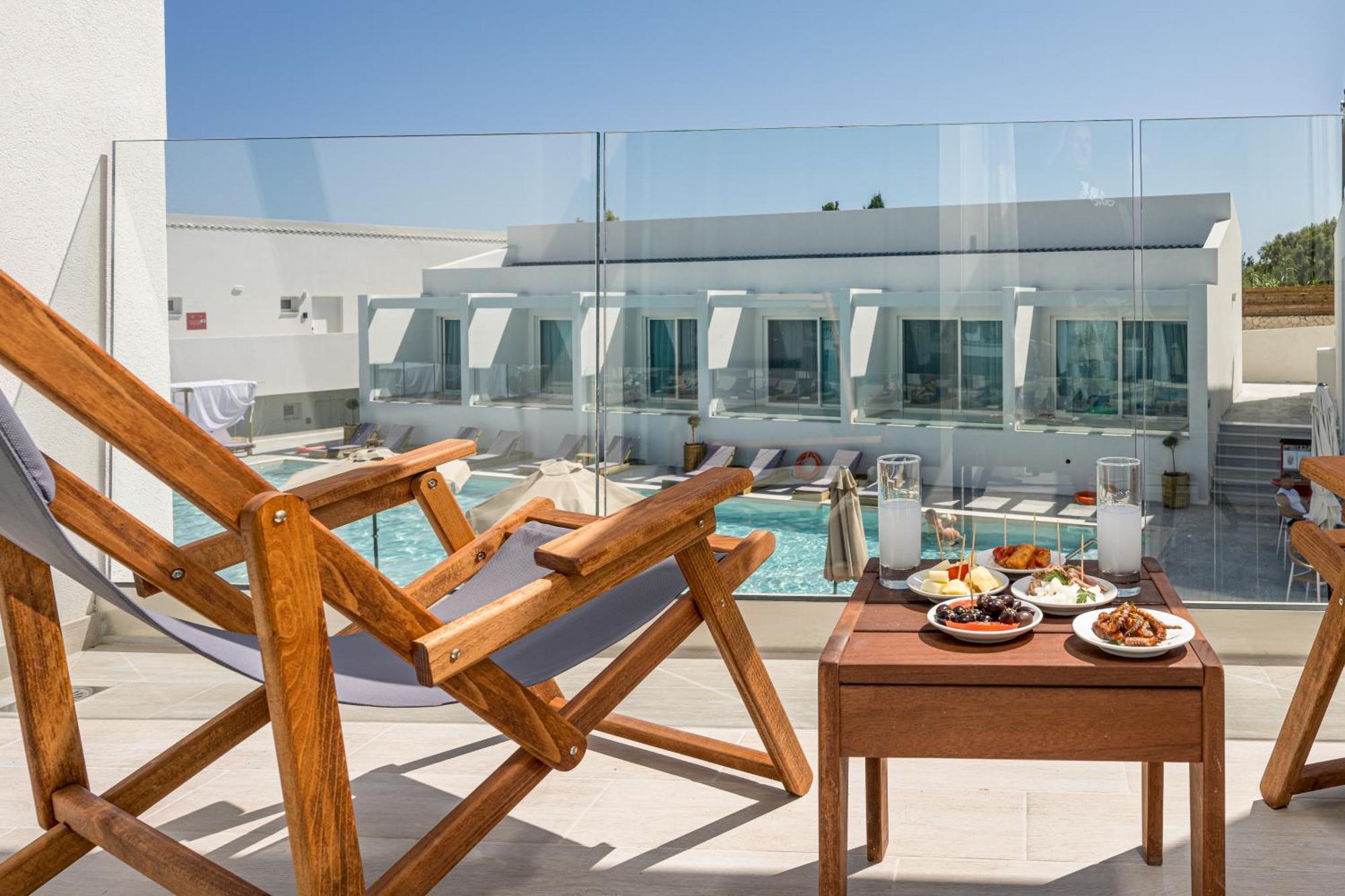 Mirage Bleu Hotel 查加基恩 外观 照片