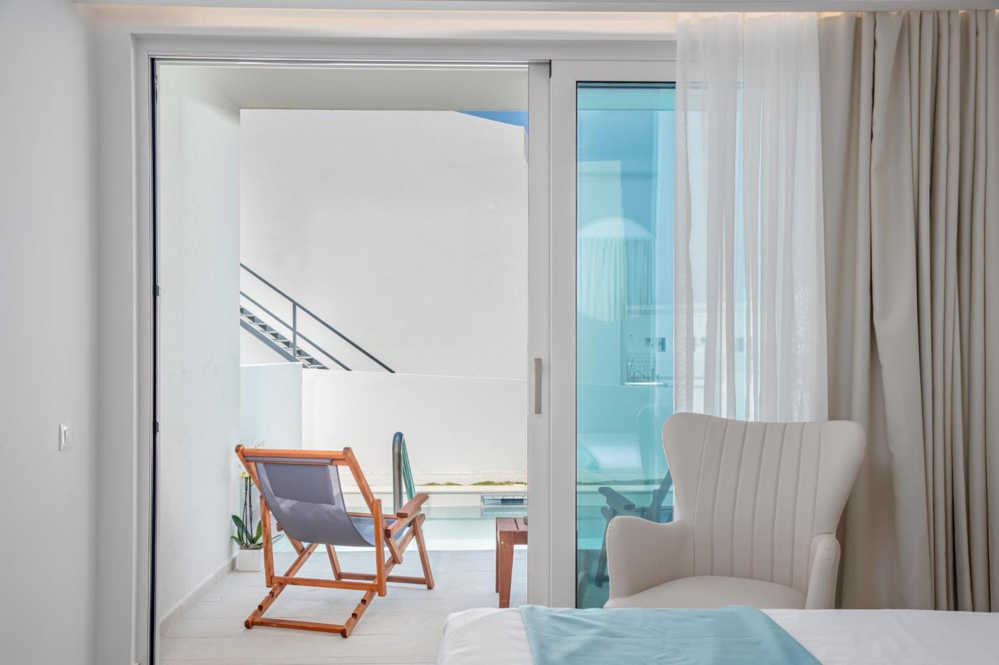 Mirage Bleu Hotel 查加基恩 外观 照片