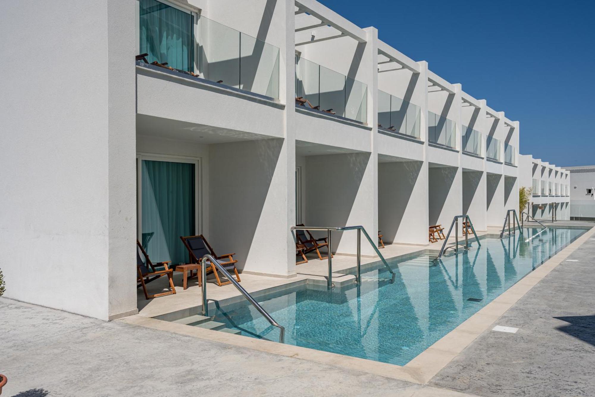 Mirage Bleu Hotel 查加基恩 外观 照片